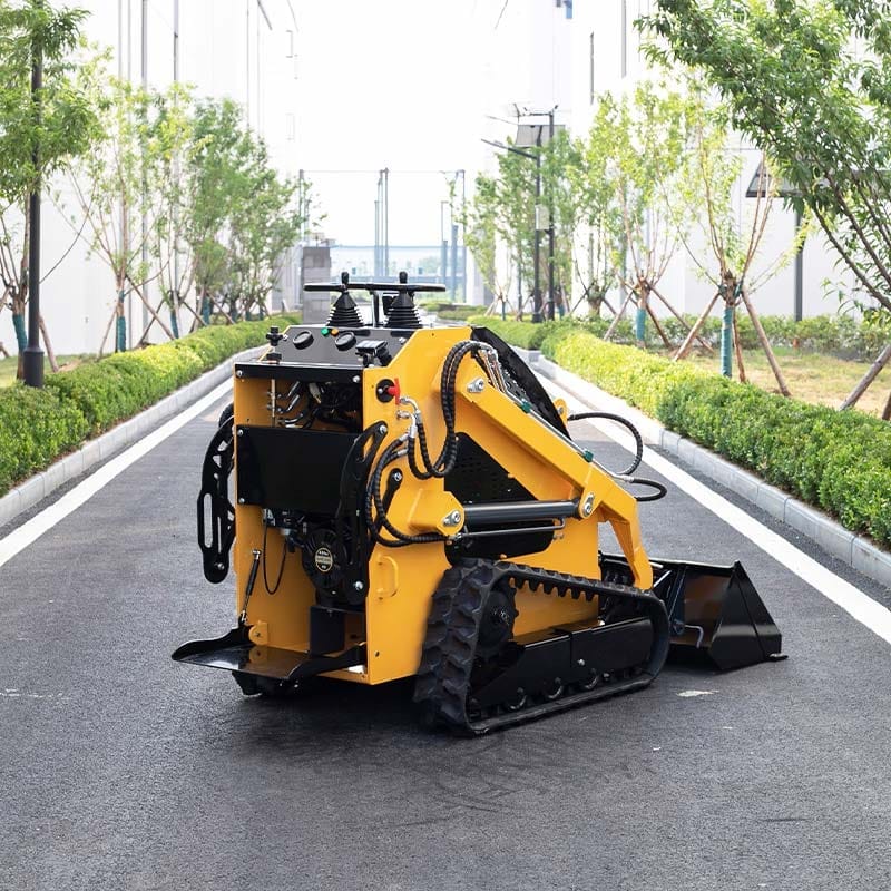 csgl t360 mini tracked loader jobsite operation CSGL-T360 Mini Track Loader - Image 6