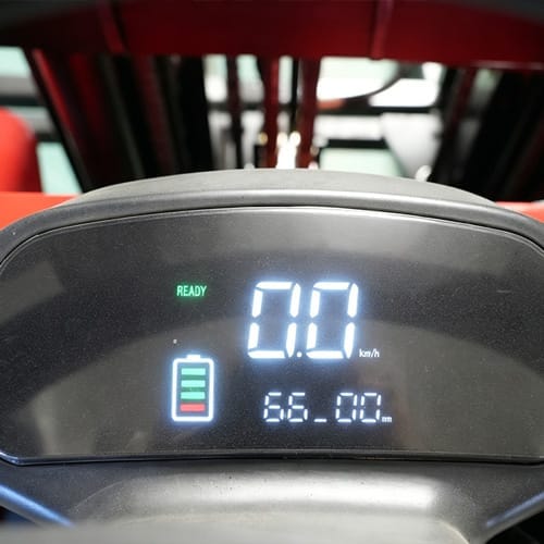csde 15 1.5 ton electric forklift digital dashboard CSDE-15 1.5Ton Electric Forklift - Image 4