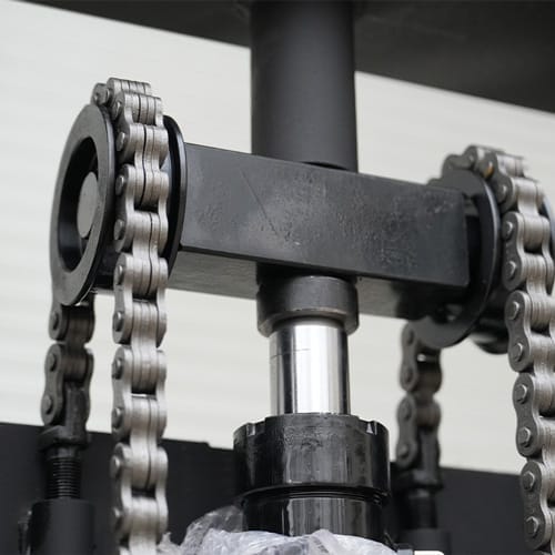 cshf nd20 double lift stacker mast chain cylinder CSHF-ND20 Double Lift Electric Stacker - Image 5