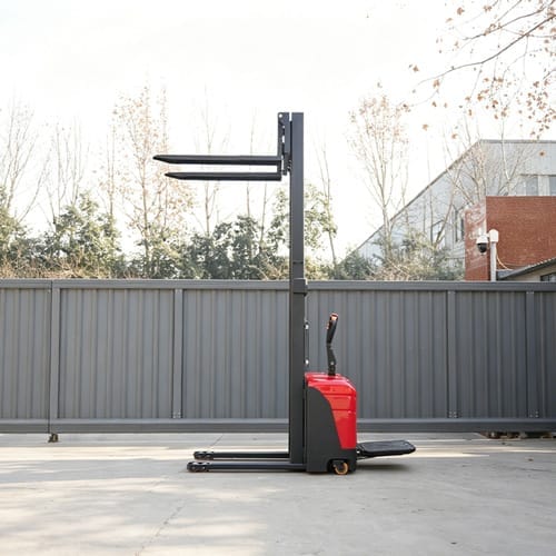 cshf z15 stand on electric stacker outdoor view CSHF-Z15 Stand-on Electric Stacker - Image 4