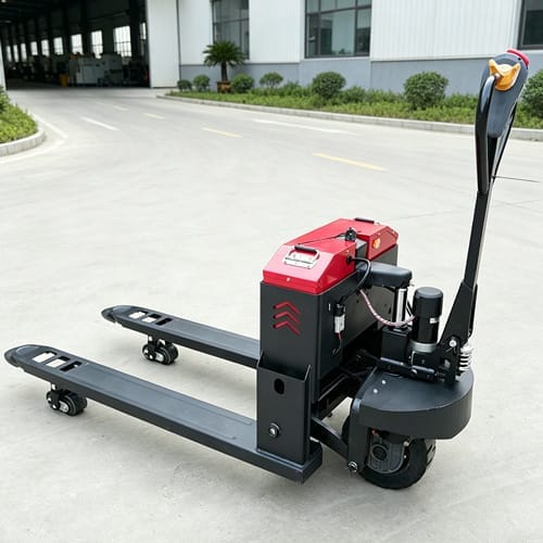 cshp y20 2.0 ton motorized pallet truck side angle CSHP-Y30 3.0Ton Pallet Truck - Image 3